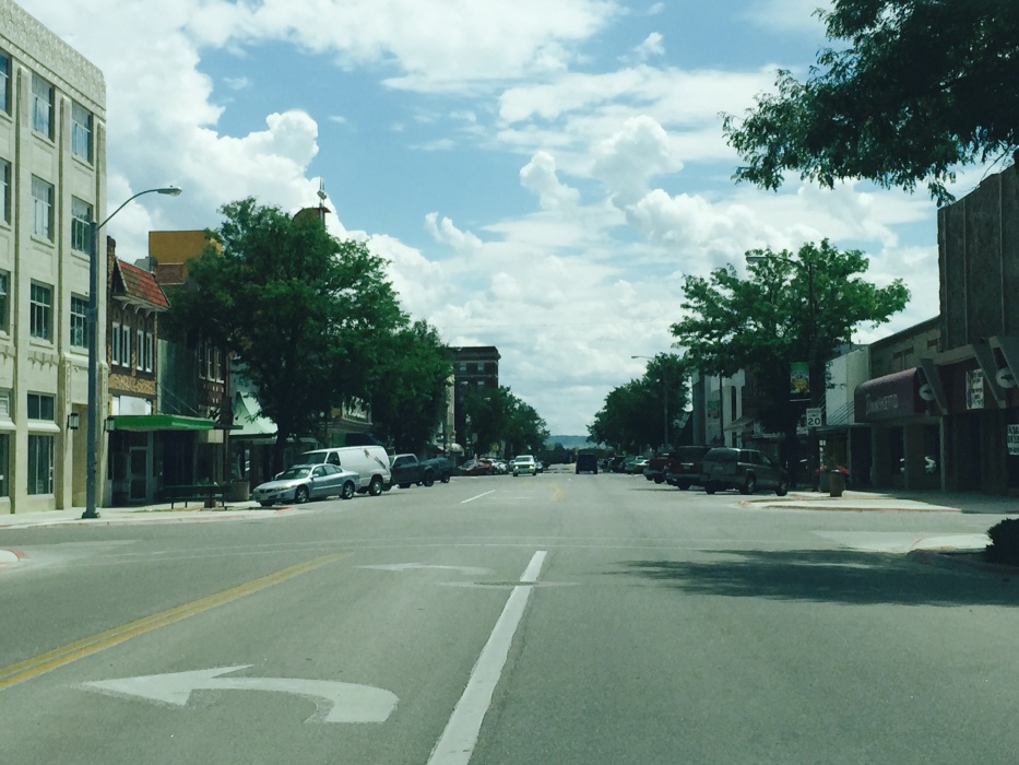 Downtown Scottsbluff businesses gearing up for Annual Broadway Sidewalk