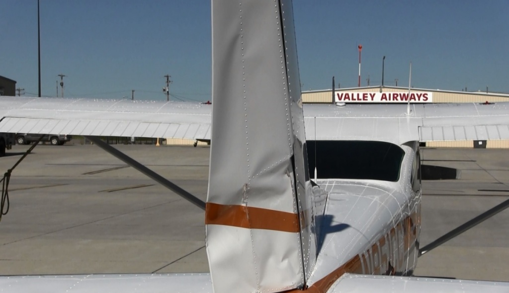 Winds cause damage at Western Nebraska Regional Airport KNEB