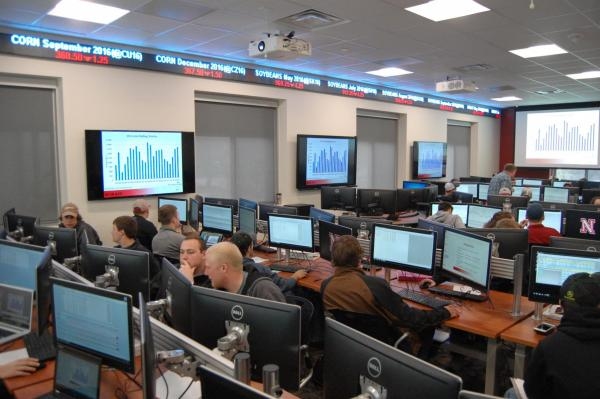 Weekly options trading room