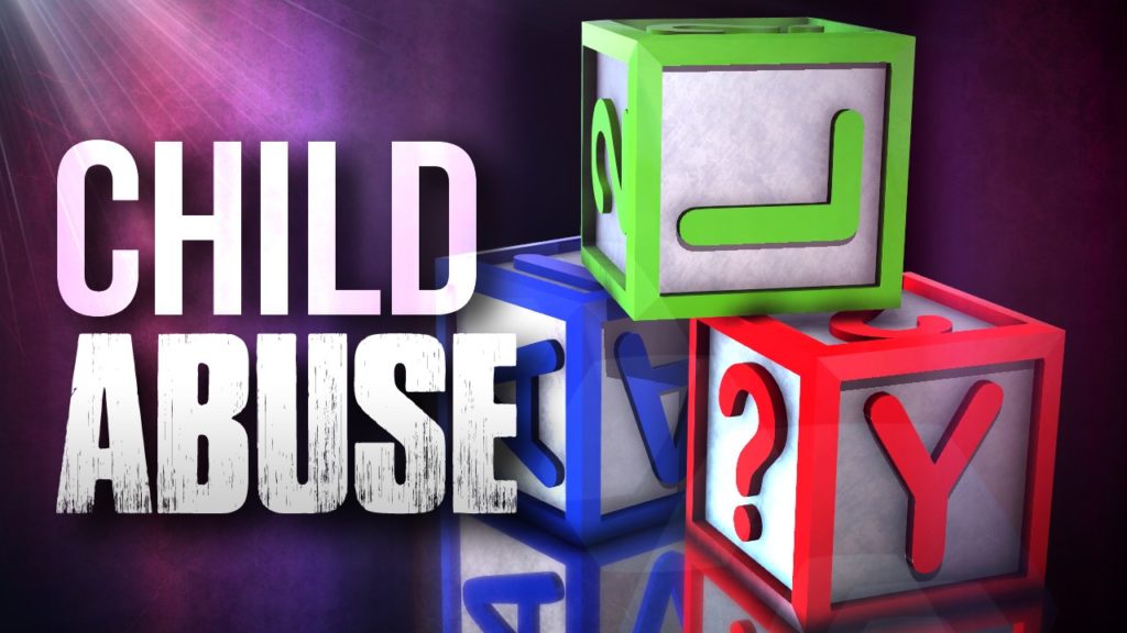 Parents accused of locking son, daughter in room