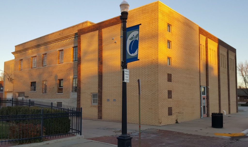 Commissioners Discuss Jailhouse Demise