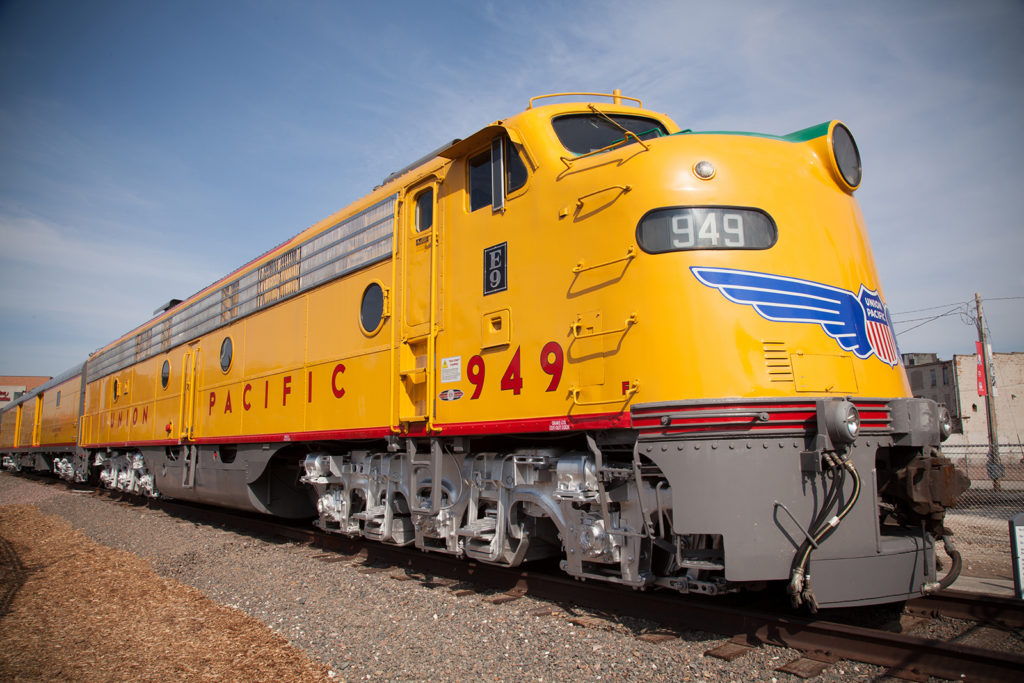 North Bend Area Residents: Union Pacific trains block Nebraska neighborhood