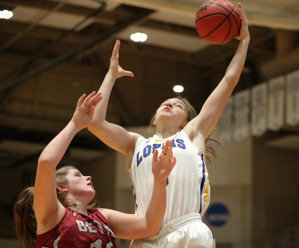 UNK Women To Host Crossover Classic