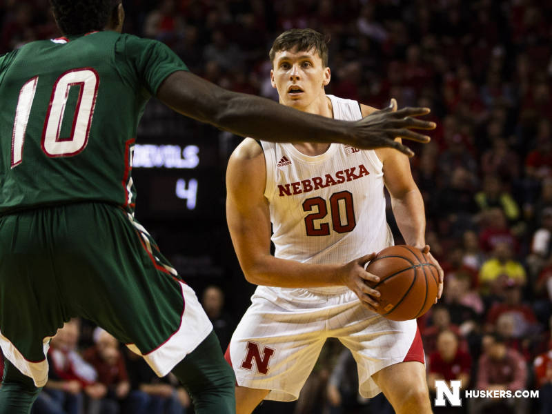 (Audio) Former Swede Star Helps Huskers