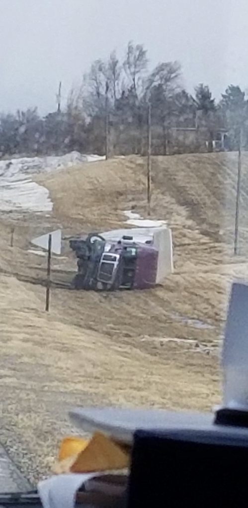 Semi off road between WP and Oakland