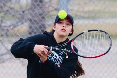 McCook & Kearney Catholic Win Lexington Tennis Invite