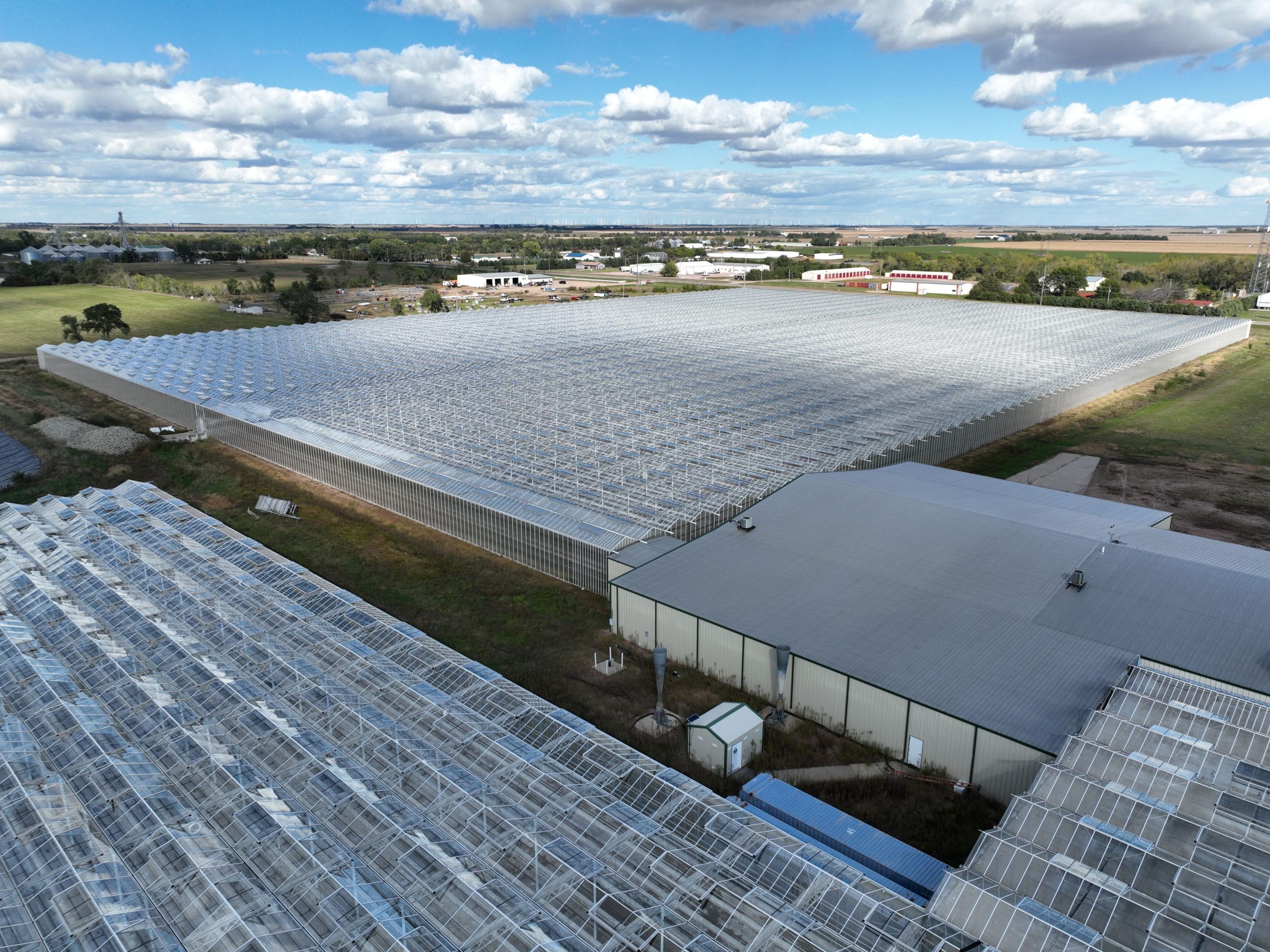 1 million-square-foot hydroponic greenhouse facility listed for sale near O’Neill