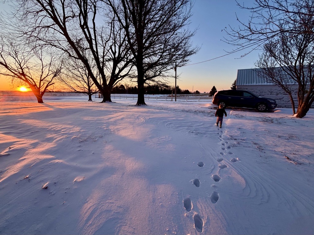 Wildfire risk, snow chances highlight roller-coaster pattern as March approaches