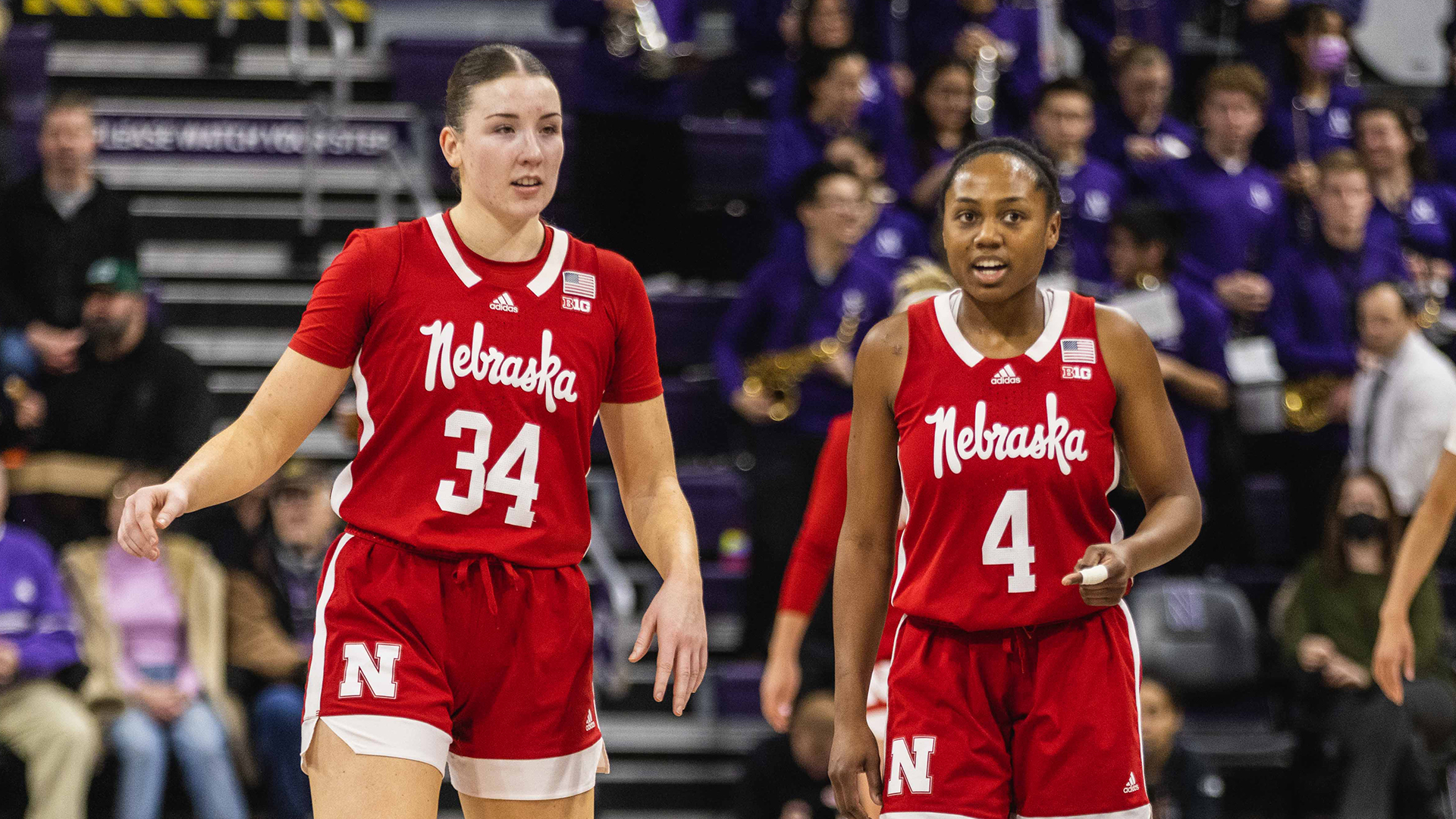 krvn-880-krvn-93-1-kami-big-1st-quarter-powers-husker-women-past