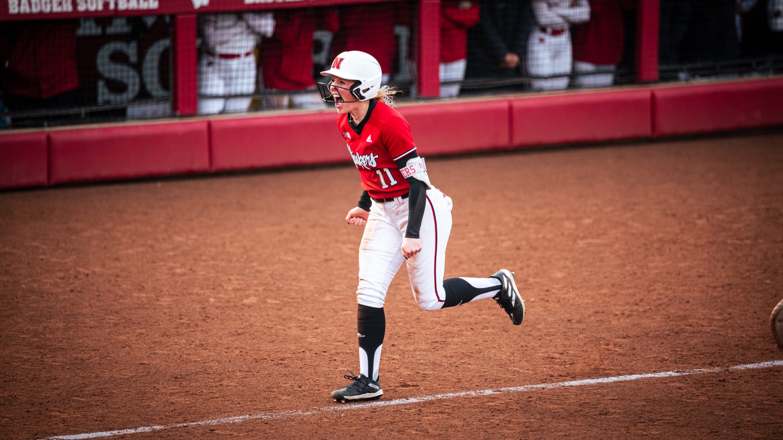 KRVN 880 – KRVN 93.1 – KAMI - Husker Softball beats Wisconsin