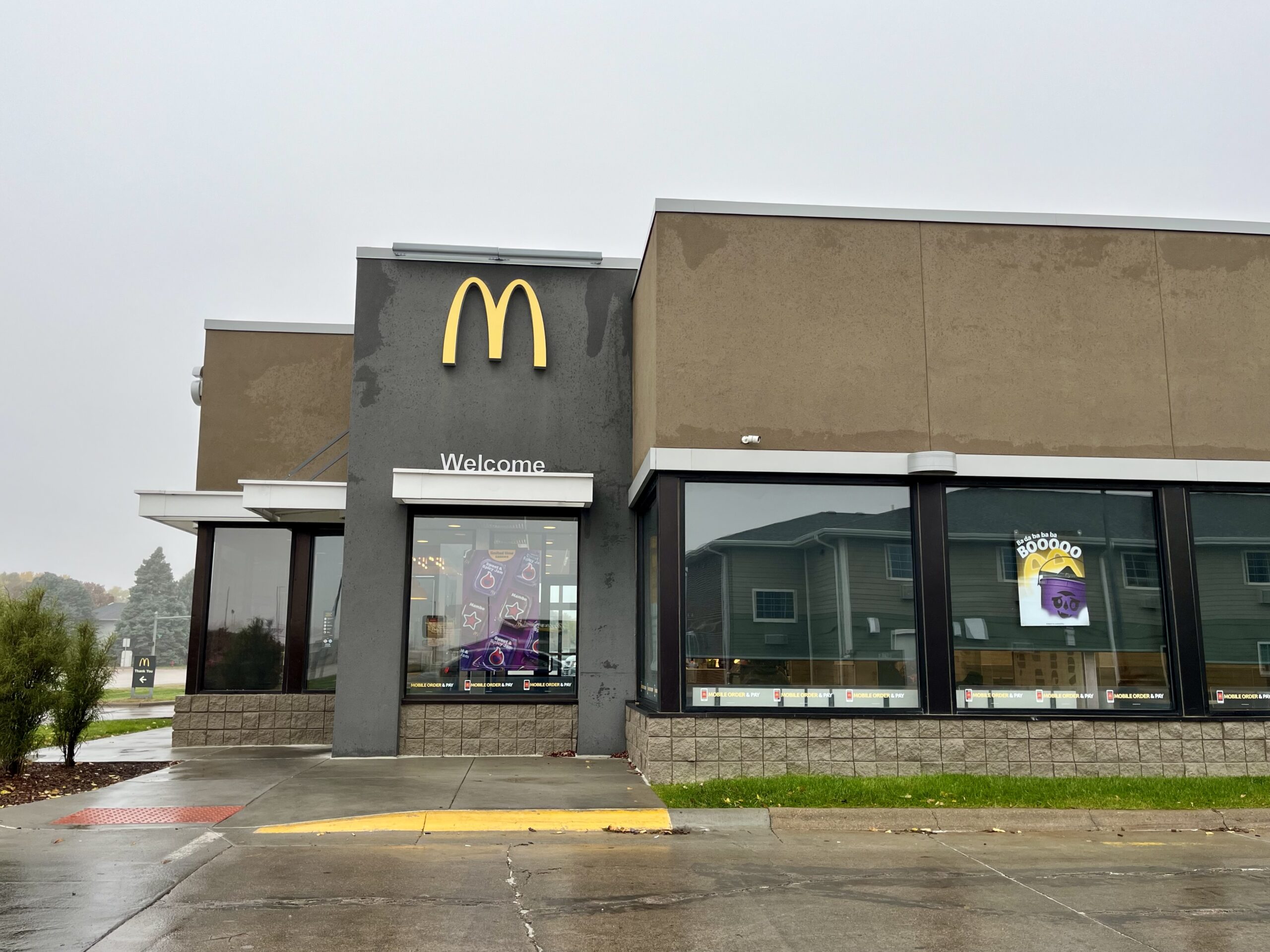 KRVN 880 – KRVN 93.1 – KAMI - Broken Bow McDonald’s to close next week