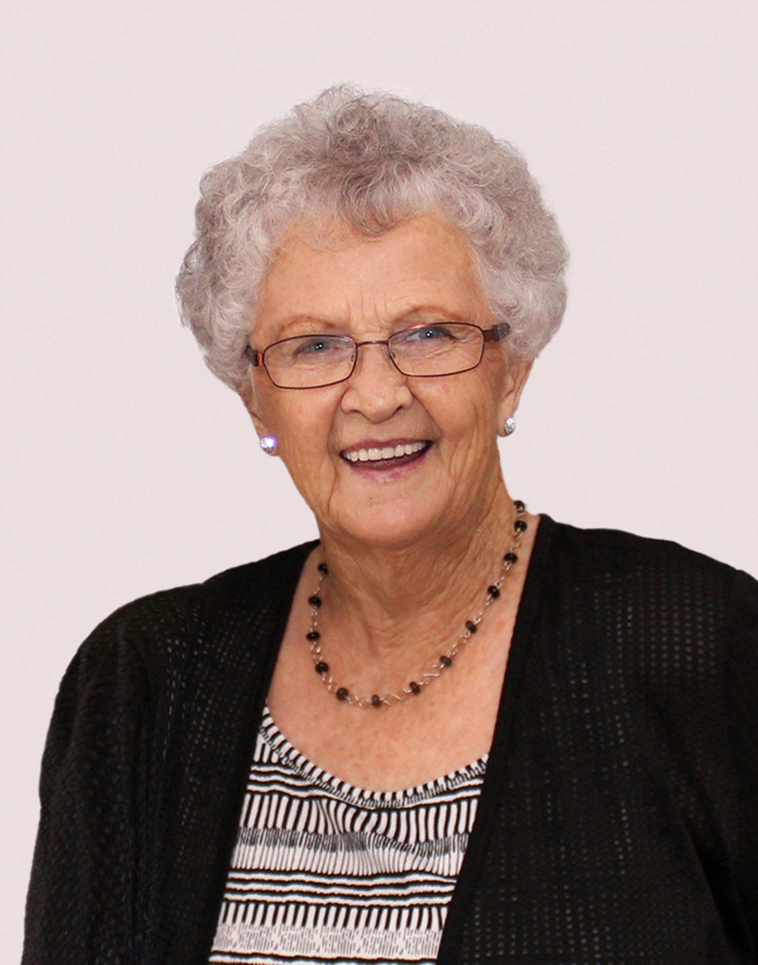 Leora Criffield of Broken Bow KBEAR 92.3