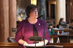 Vote to break filibuster on obscenity bill comes up short