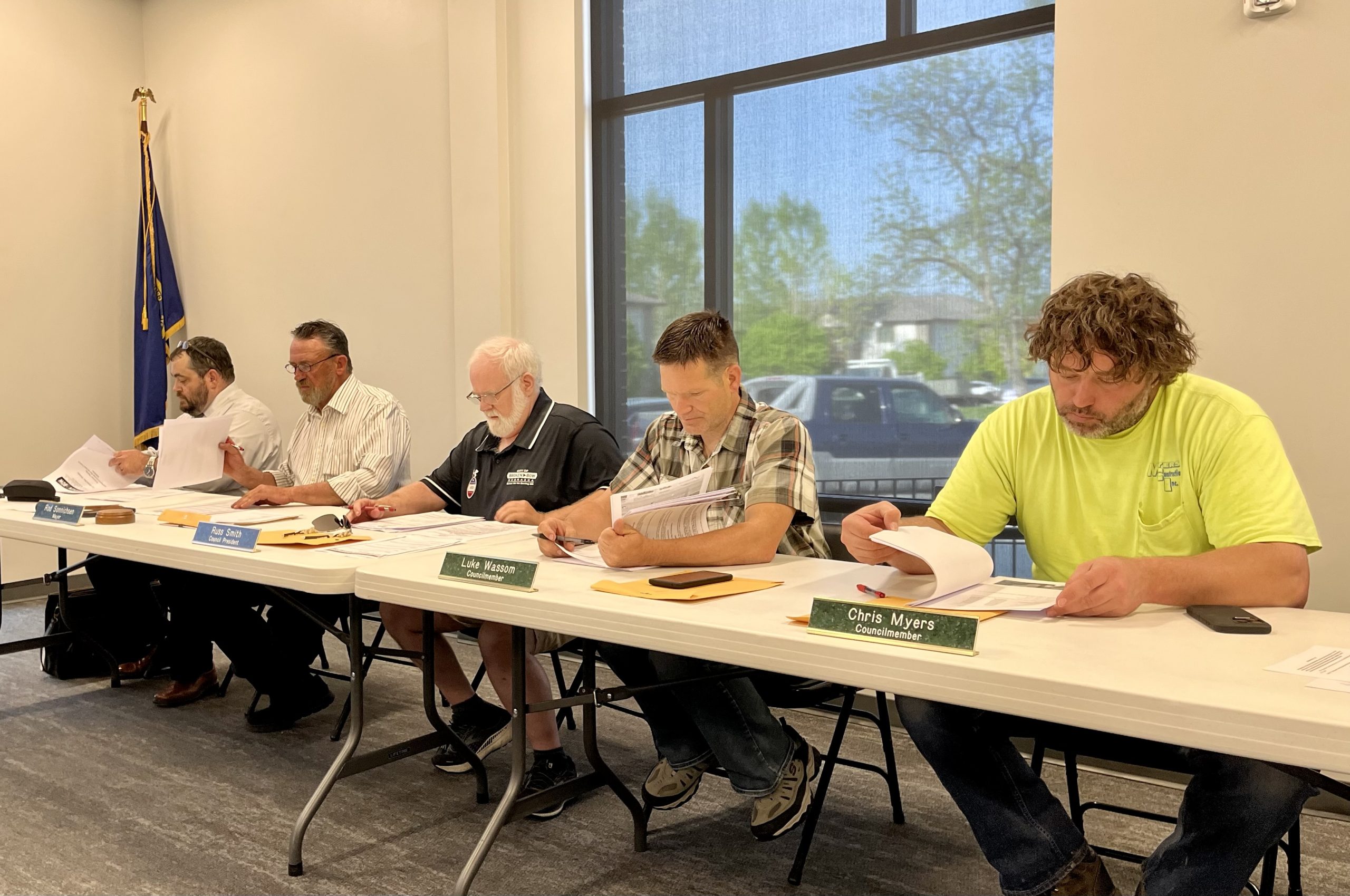 KRVN 880 – KRVN 93.1 – KAMI - Broken Bow Council discusses latest round ...