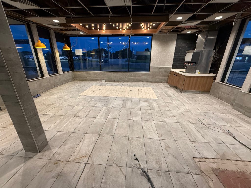 KRVN 880 – KRVN 93.1 – KAMI - Former McDonald’s in Broken Bow to Become ...