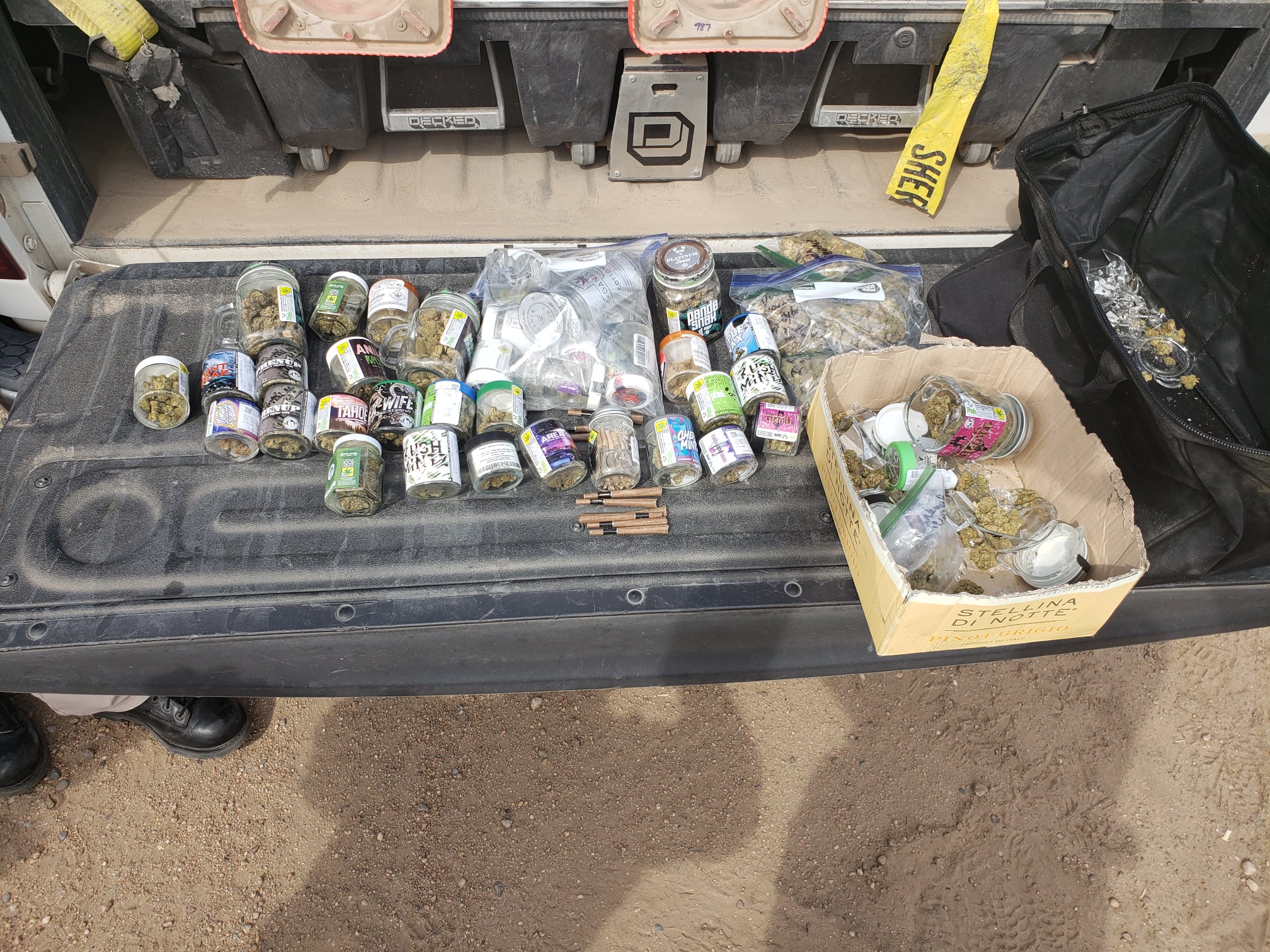 KRVN 880 – KRVN 93.1 – KAMI - Logan County Couple Arrested After High ...