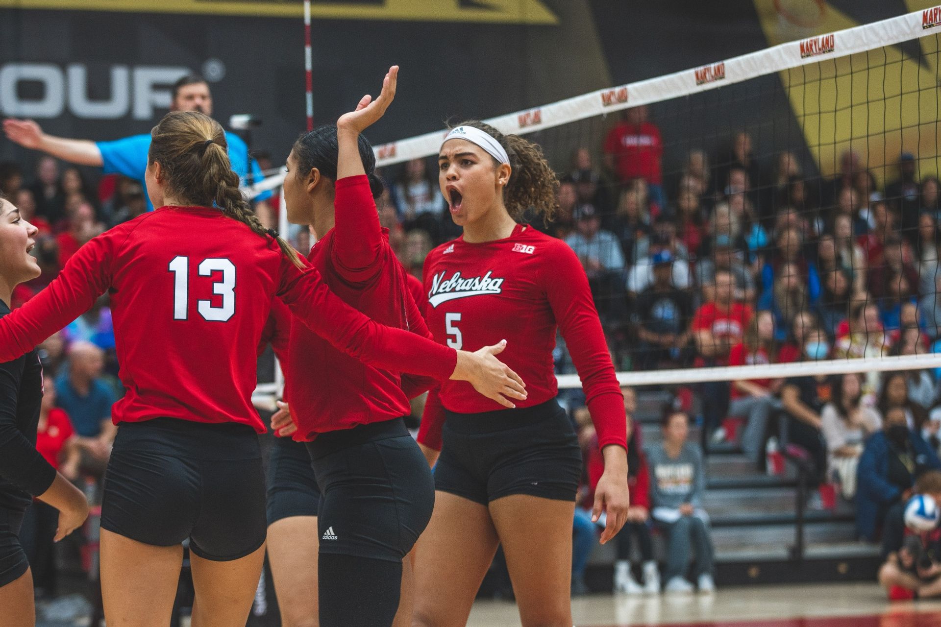 KRVN 880 – KRVN 93.1 – KAMI - Huskers Stay Undefeated in Conference Action