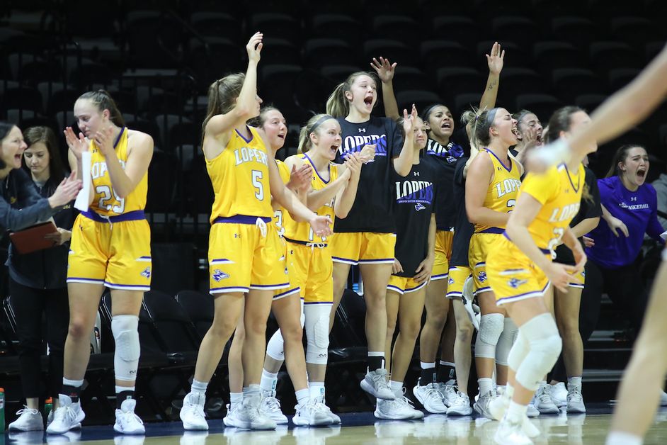KRVN 880 – KRVN 93.1 – KAMI - UNK Women Win Season Opener