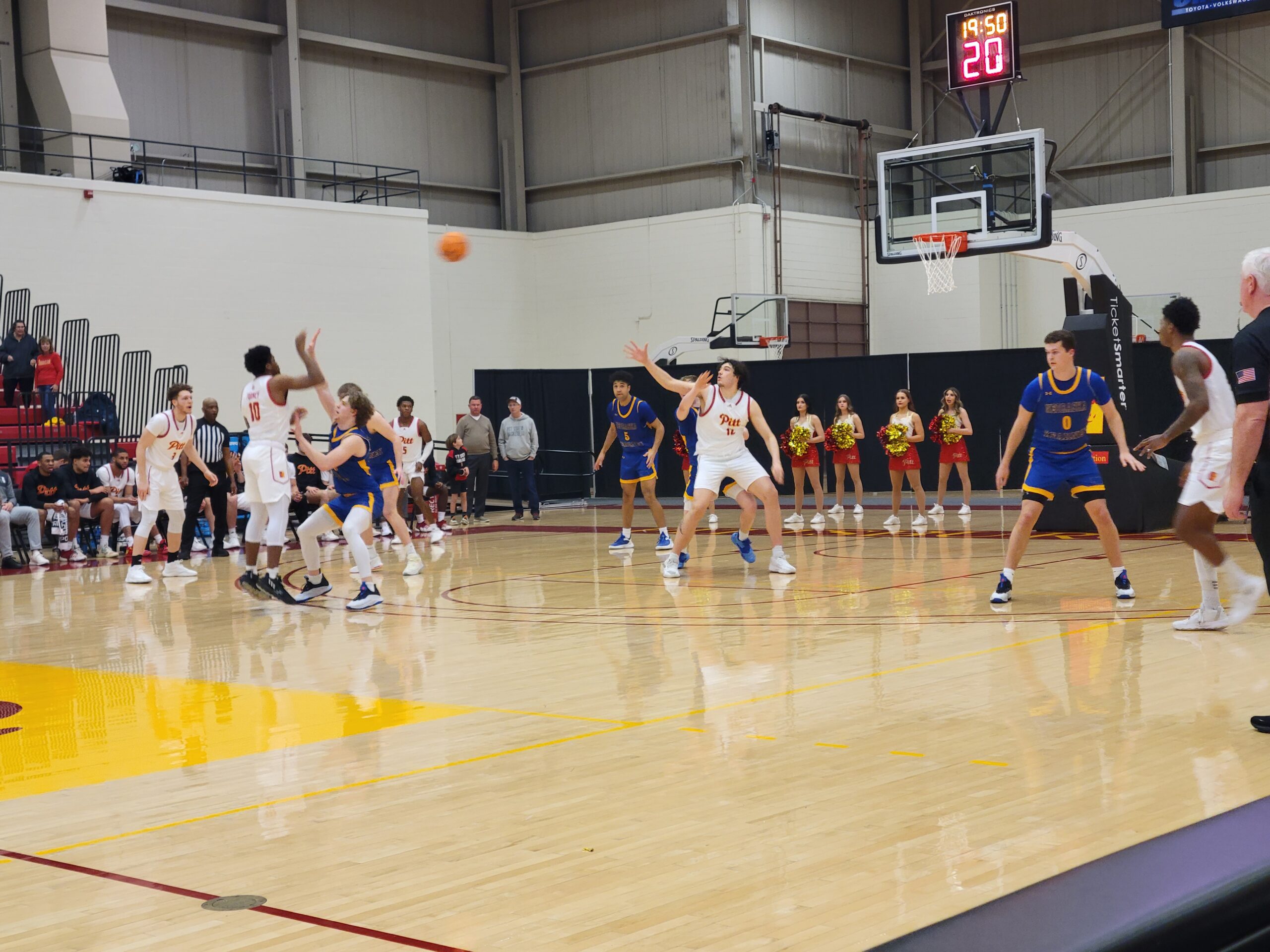 KRVN 880 – KRVN 93.1 – KAMI - Lopers End Road Trip With Loss To Pitt State