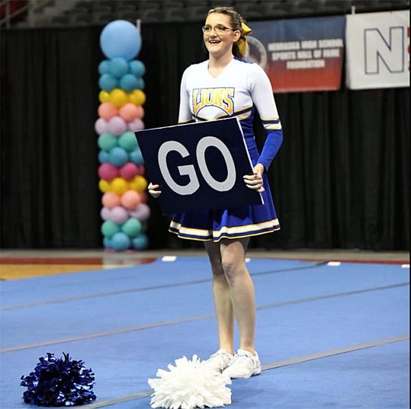 Morrill cheerleader makes national headlines for solo state performance York's Max Country 104.9