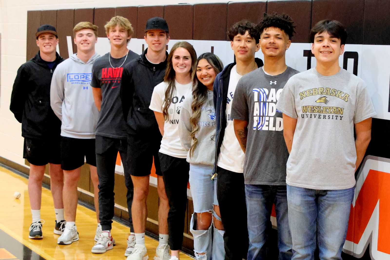 KRVN 880 – KRVN 93.1 – KAMI - Lexington Has Big Signing Day on Wednesday