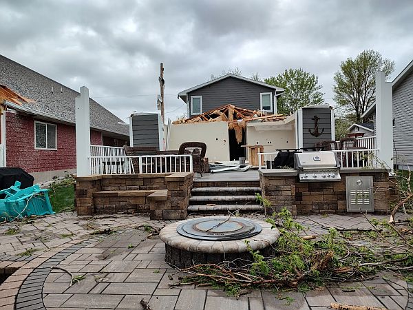 KRVN 880 – KRVN 93.1 – KAMI - Tornado and hail affect South-central ...