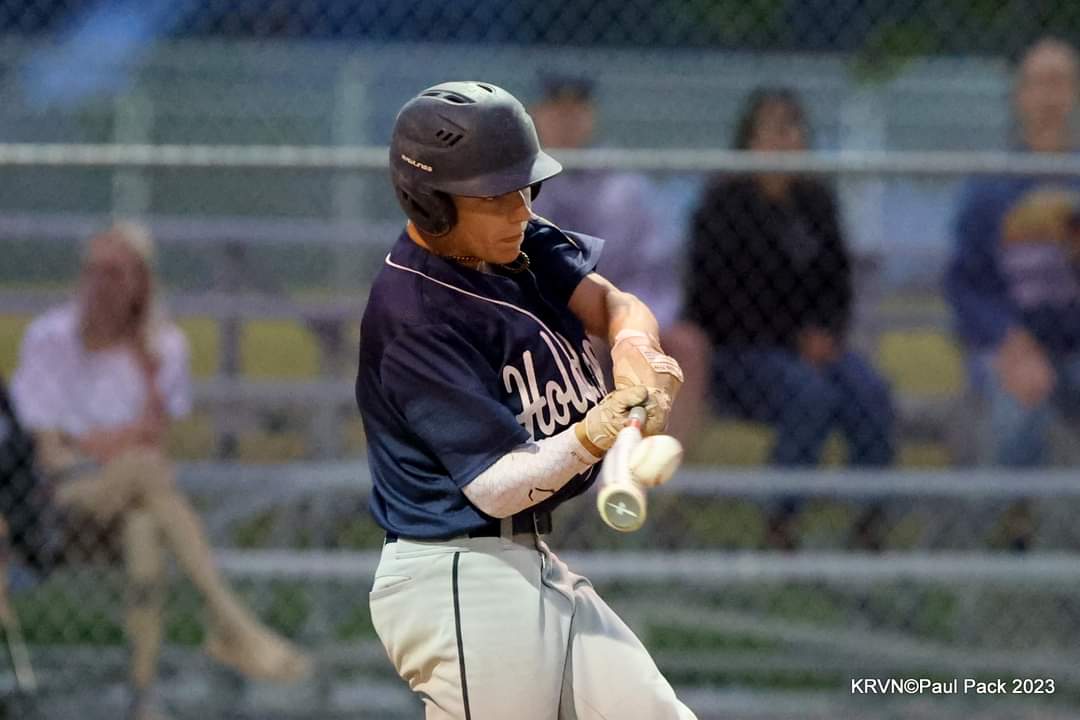 KRVN 880 – KRVN 93.1 – KAMI - Holdrege Seniors Outlast Lexington