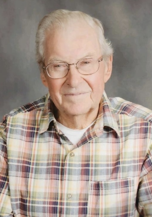 KRVN 880 KRVN 93.1 KAMI Robert F. Keiser, 86, of Gothenburg, NE