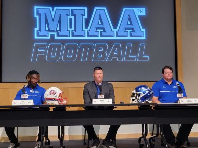 KRVN 880 – KRVN 93.1 – KAMI - Lopers Picked 5th and 6th in MIAA ...