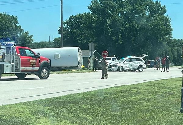 KRVN 880 – KRVN 93.1 – KAMI - Two-vehicle accident in Axtell involves a ...