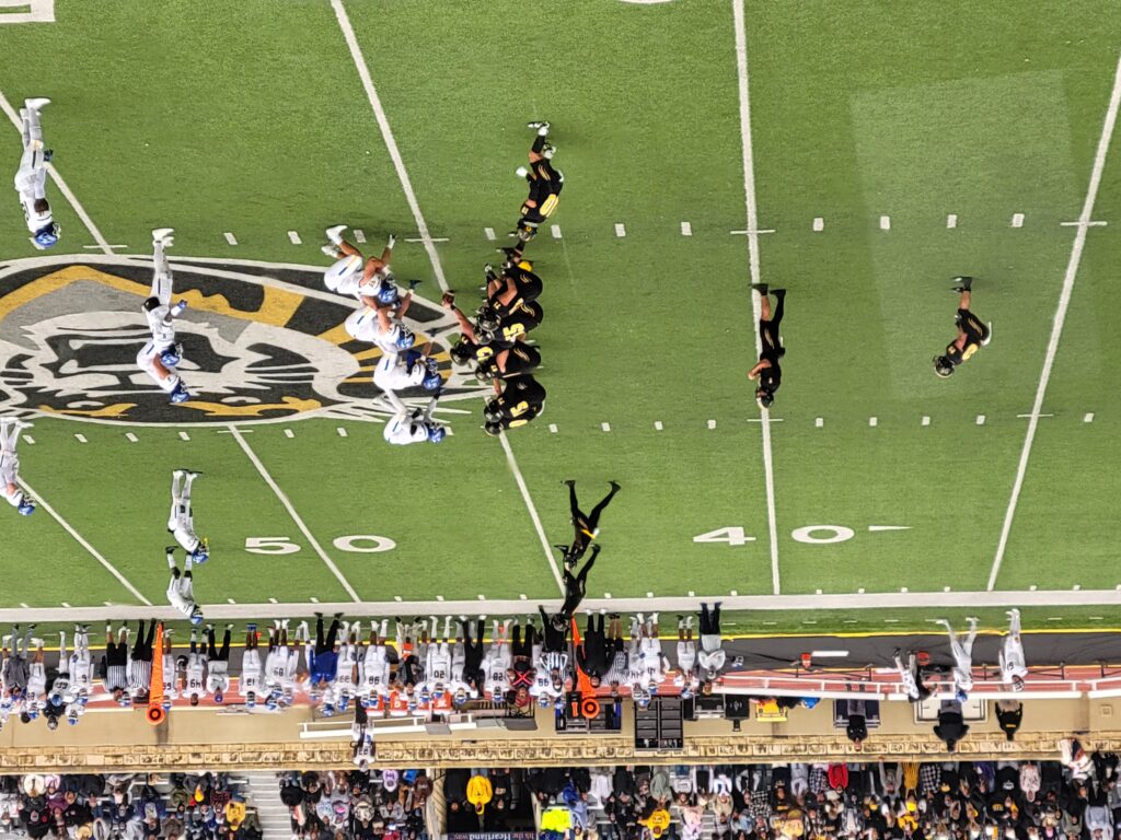 KRVN 880 KRVN 93.1 KAMI Lopers Can’t Tame Tigers