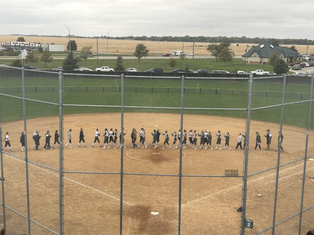 KRVN 880 KRVN 93.1 KAMI Gothenburg Softball goes 12 at State