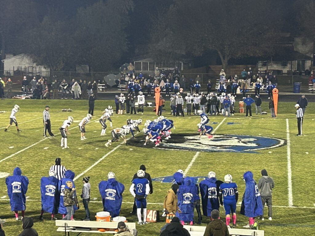 KRVN 880 KRVN 93.1 KAMI Arapahoe Football advances to D1