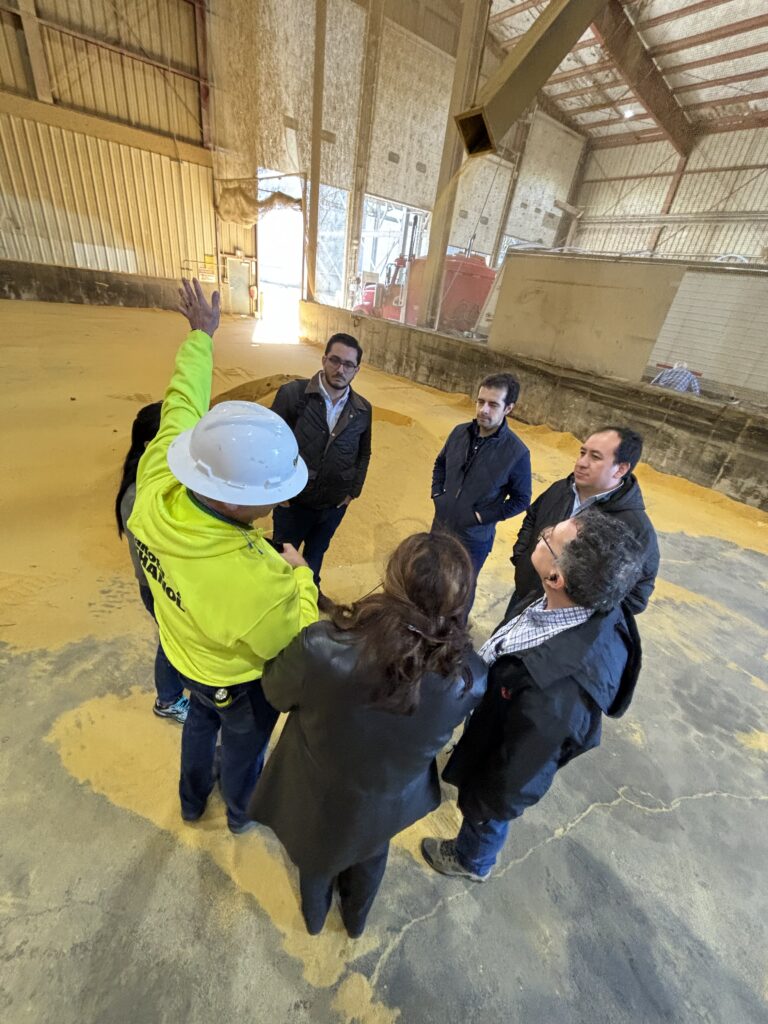 KRVN 880 KRVN 93.1 KAMI Latin American Delegation Experience