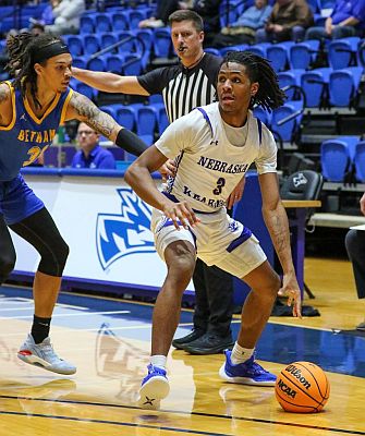 KRVN 880 – KRVN 93.1 – KAMI - Lopers win big at Home