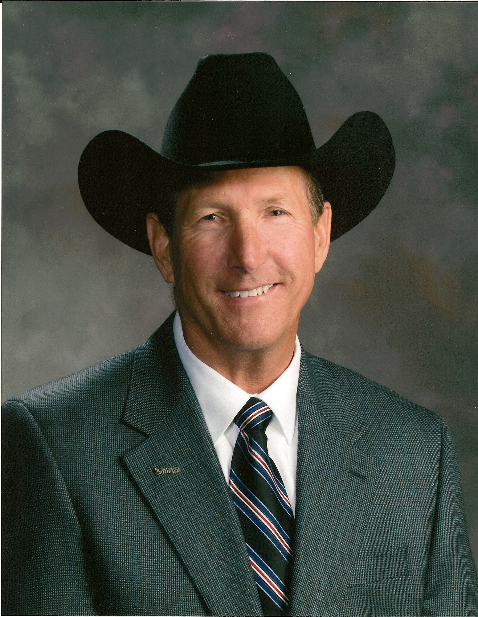 KRVN 880 KRVN 93.1 KAMI Homer Buell Elected Chairman of the Board