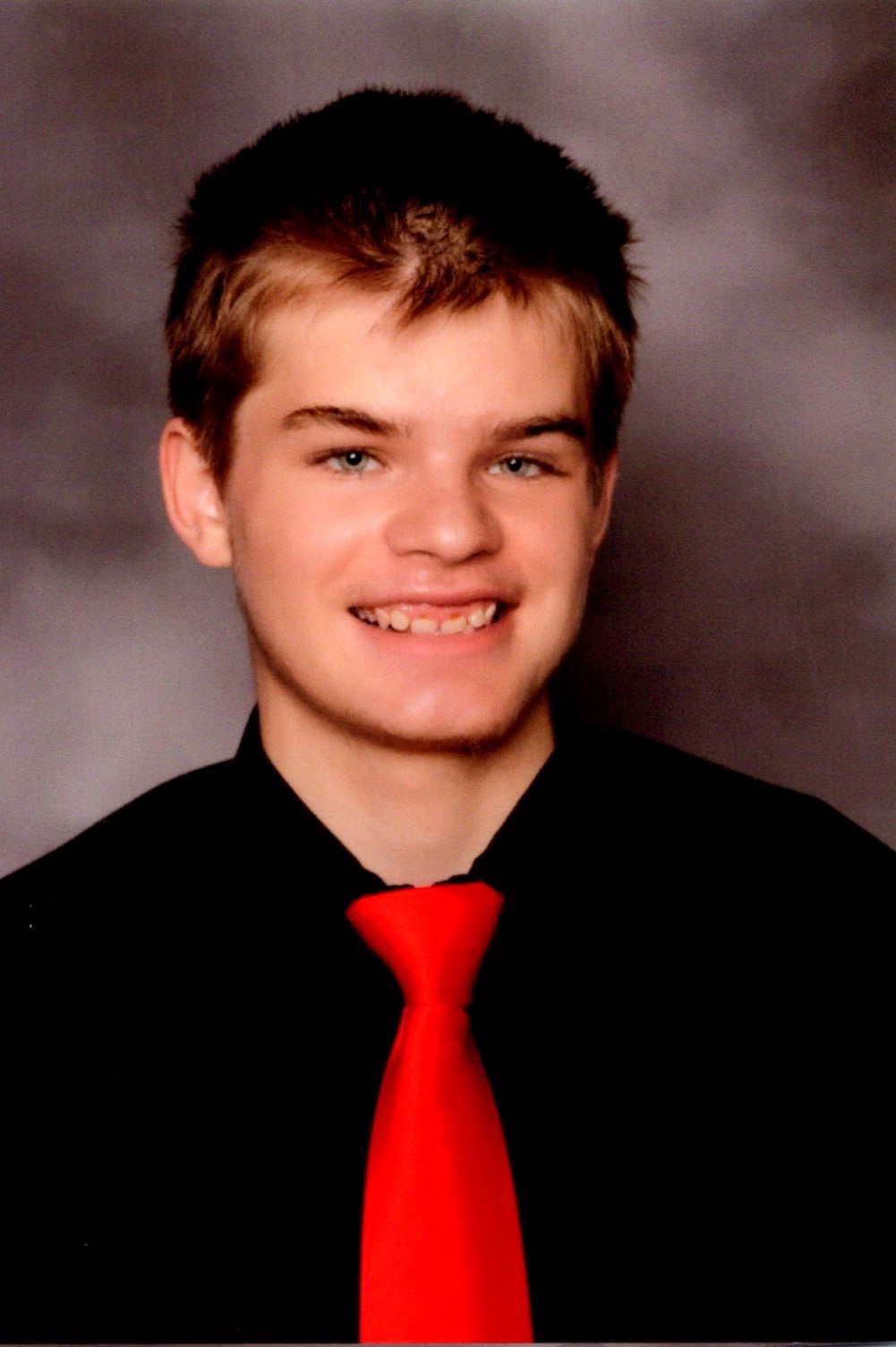 KRVN 880 – KRVN 93.1 – KAMI - Spencer Randal Oaks, 19, of Lexington