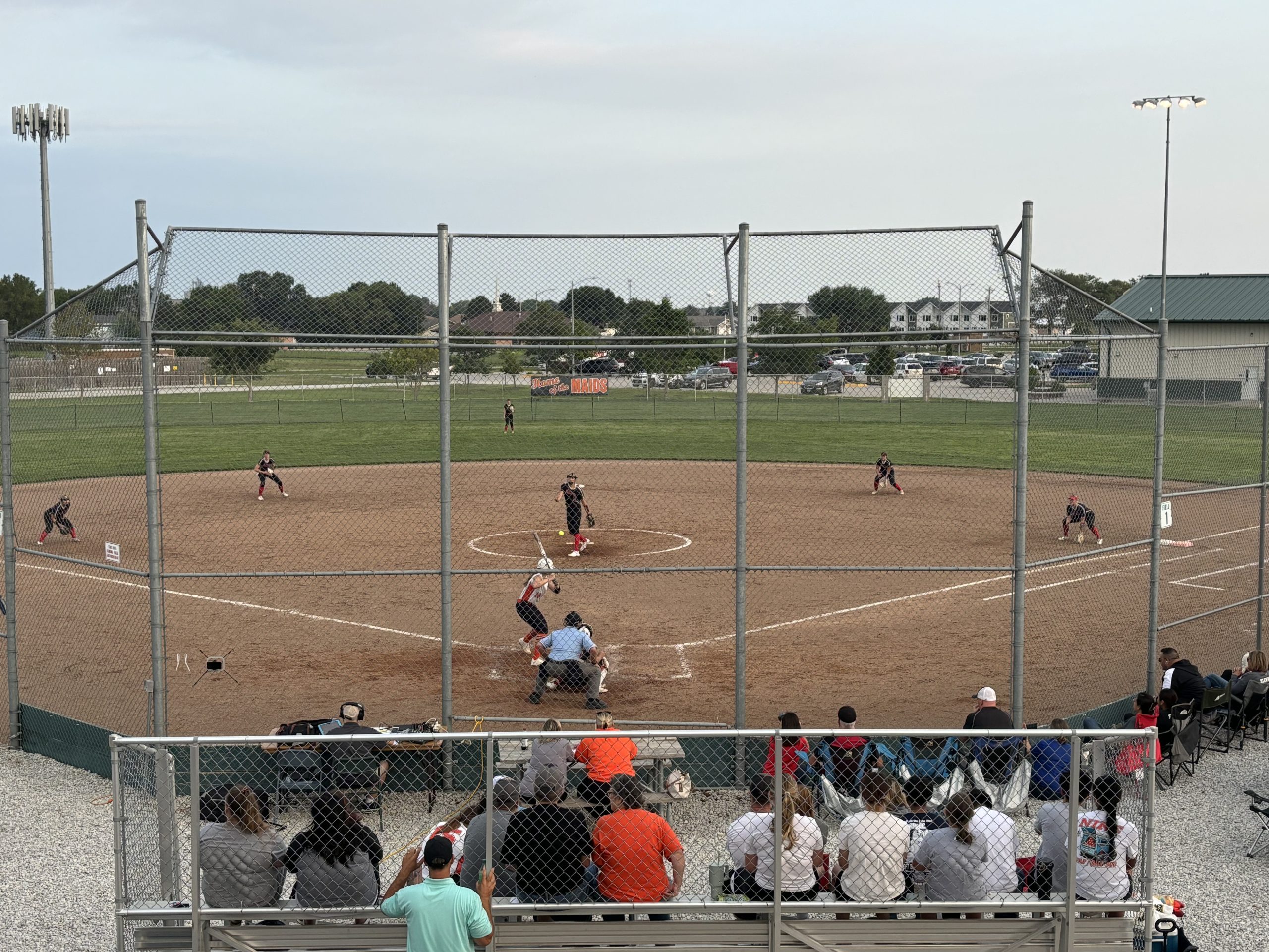 KRVN 880 – KRVN 93.1 – KAMI - Lexington falls in home opener