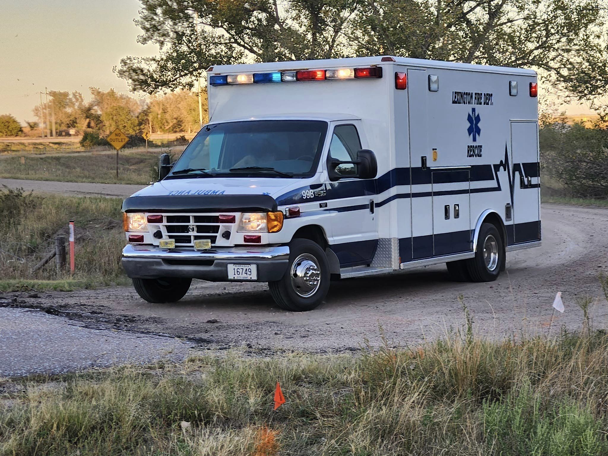 KRVN 880 – KRVN 93.1 – KAMI - Man injured in Lexington industrial accident