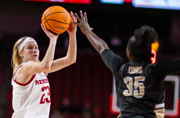 KRVN 880 – KRVN 93.1 – KAMI - Nebraska women pick up win on the road