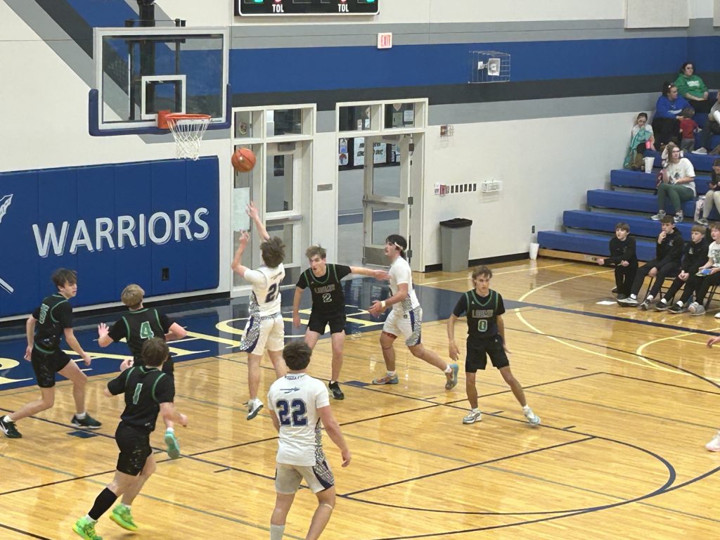 KRVN 880 – KRVN 93.1 – KAMI - Arapahoe Girls and Loomis Boys Win Big