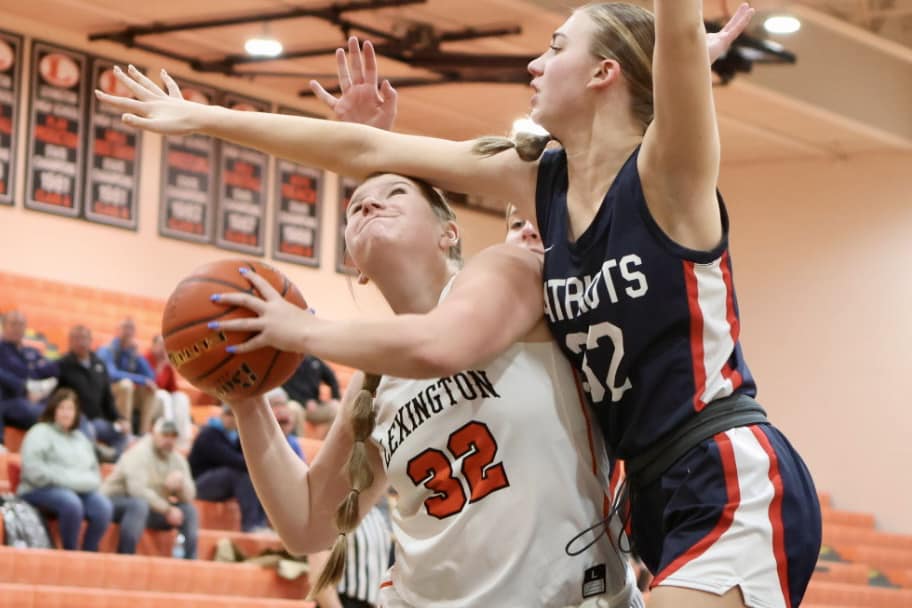KRVN 880 – KRVN 93.1 – KAMI - Adams Central topples Lexington