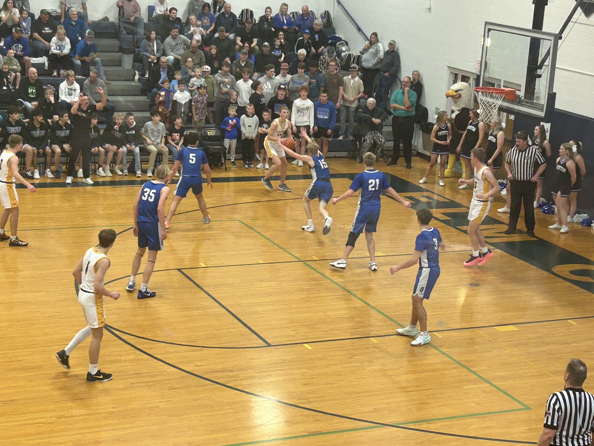 KRVN 880 – KRVN 93.1 – KAMI - Elm Creek and Bertrand Win Thrillers, Set ...