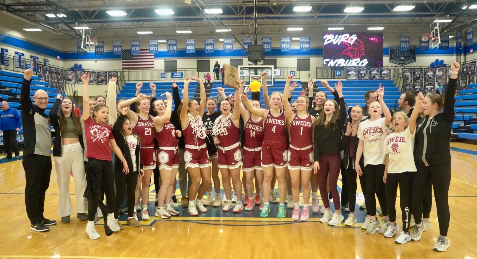 KRVN 880 – KRVN 93.1 – KAMI - Gothenburg handcuffs Minden for SWC title