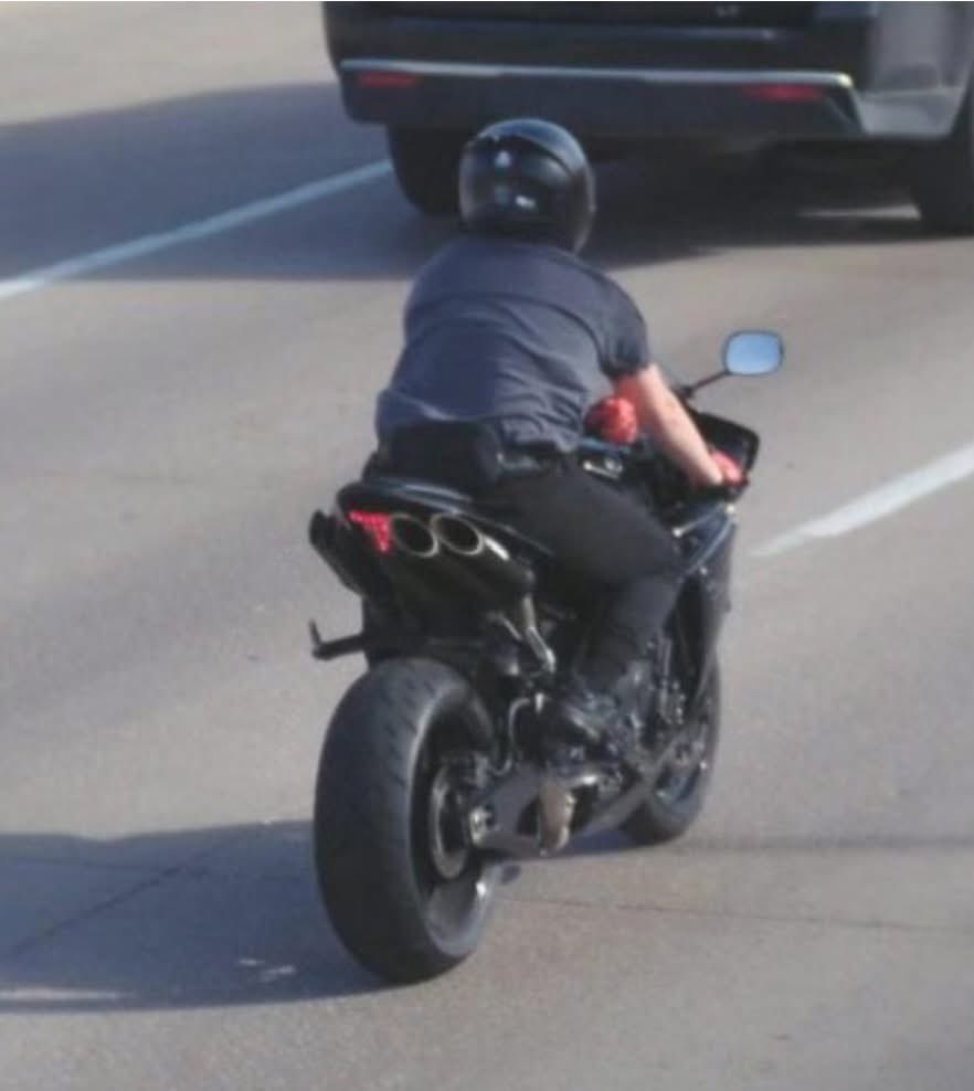 KRVN 880 – KRVN 93.1 – KAMI - KPD seeks identities of fleeing motorcyclists