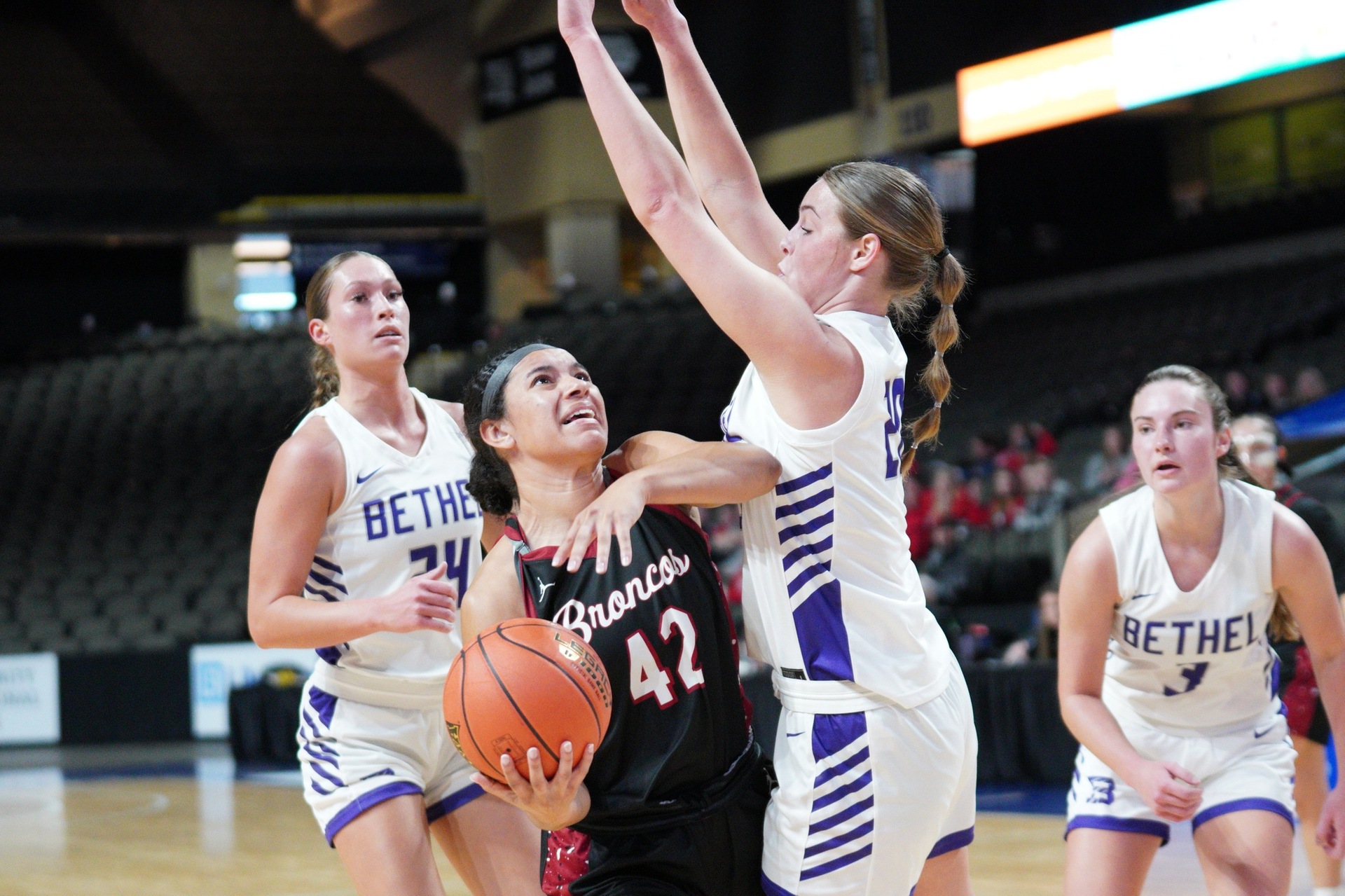 KRVN 880 – KRVN 93.1 – KAMI - Broncos fall in sweet 16