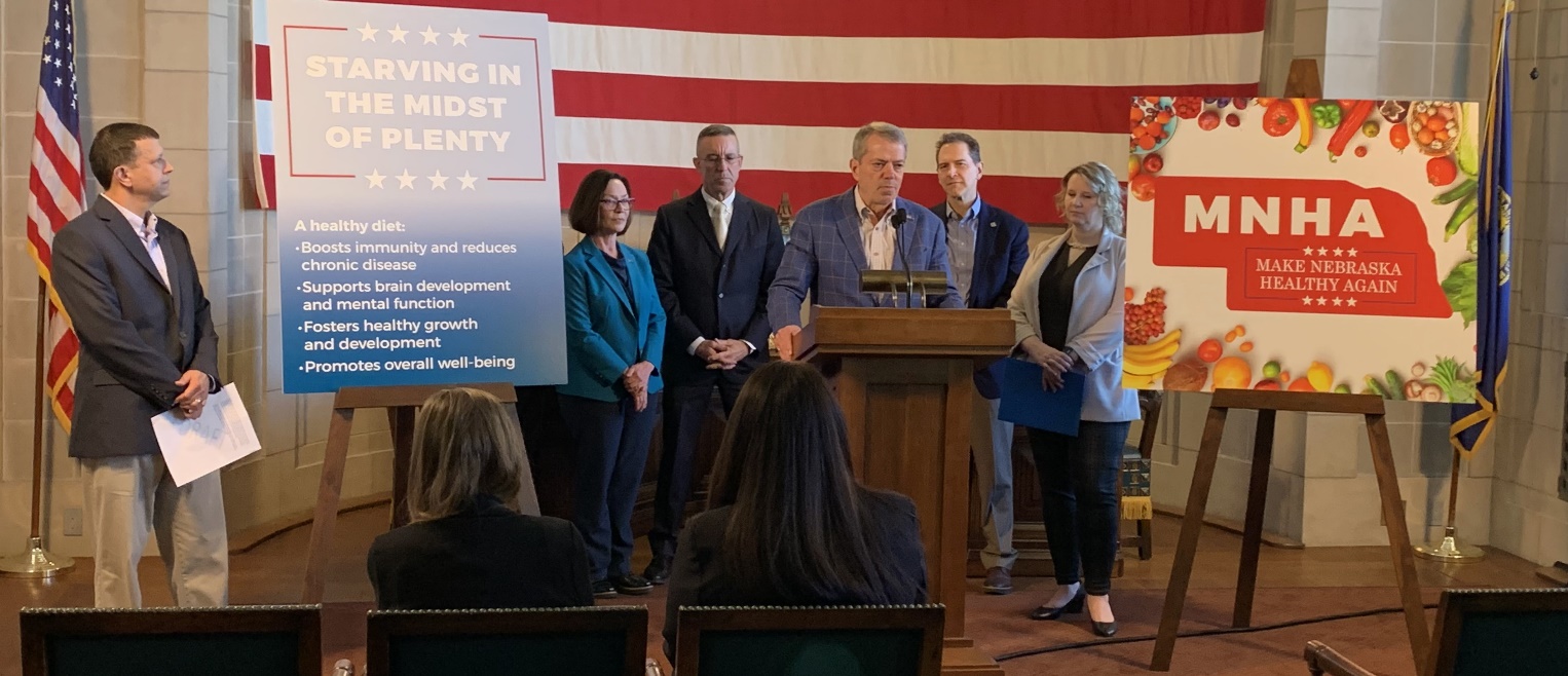 KRVN 880 – KRVN 93.1 – KAMI - Gov. Pillen Signs Letter to USDA ...