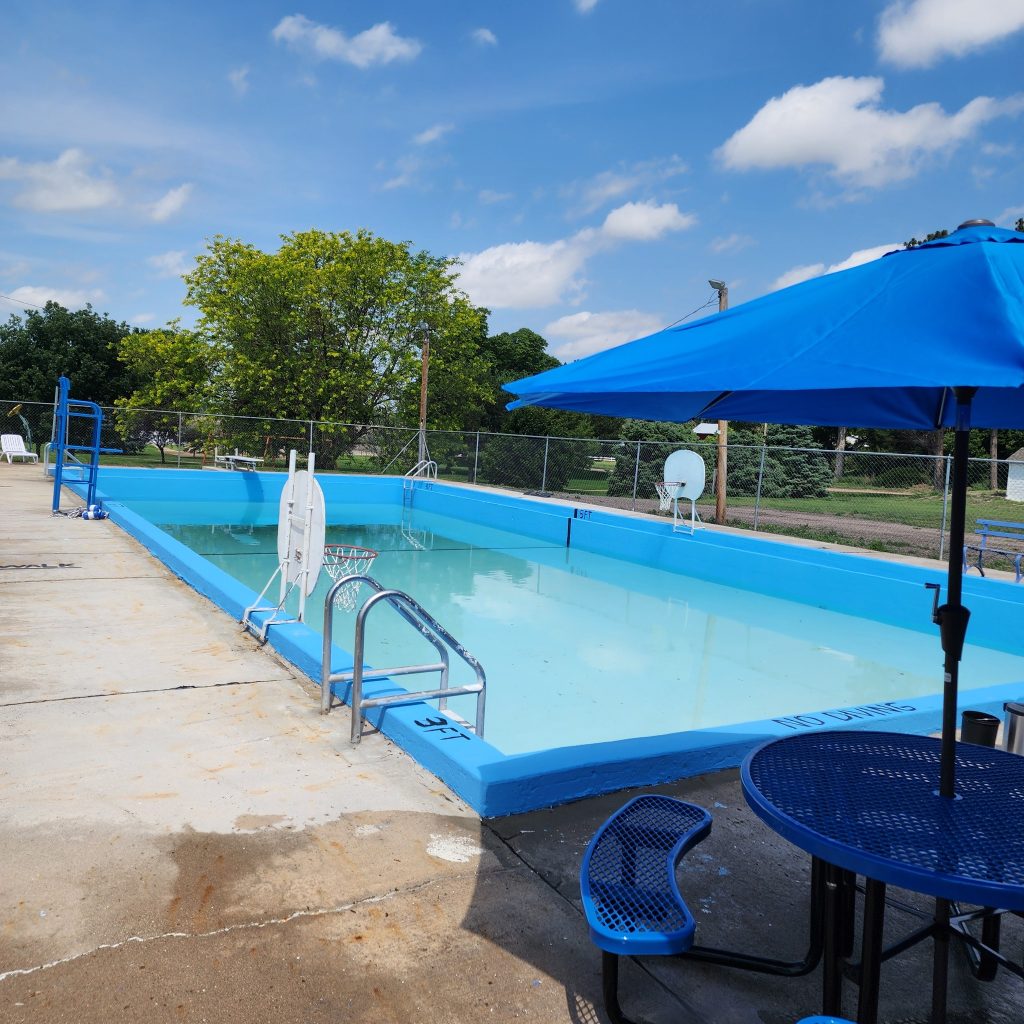 KRVN 880 – KRVN 93.1 – KAMI - Stratton Pool Opens for First Time Since 2022