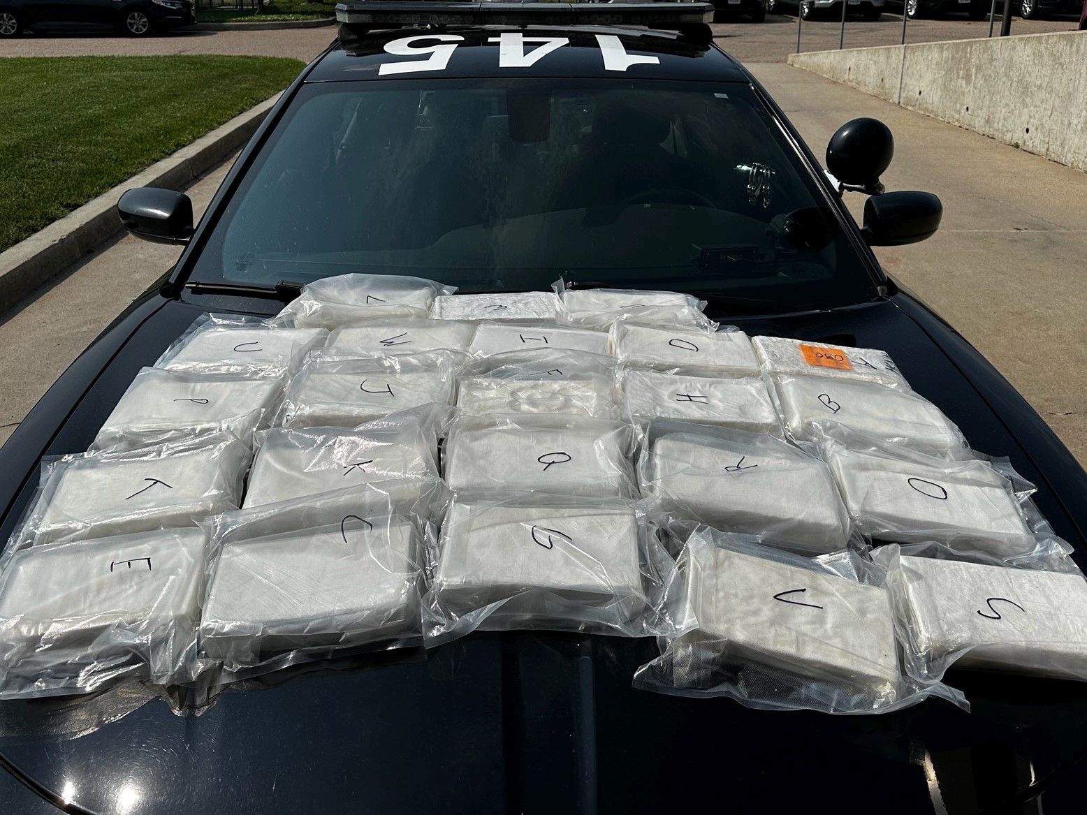 KRVN 880 – KRVN 93.1 – KAMI - Troopers Locate Fentanyl, Cocaine in I-80 ...