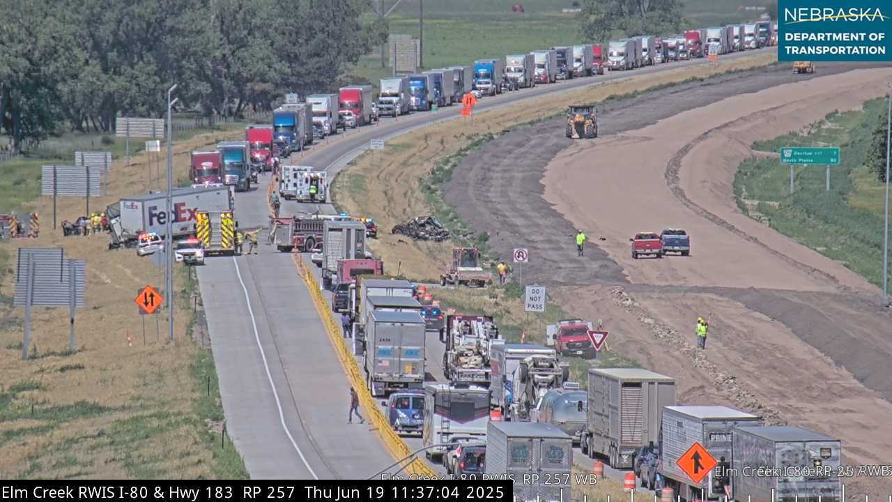KRVN 880 – KRVN 93.1 – KAMI - Multiple vehicle accident near Elm Creek